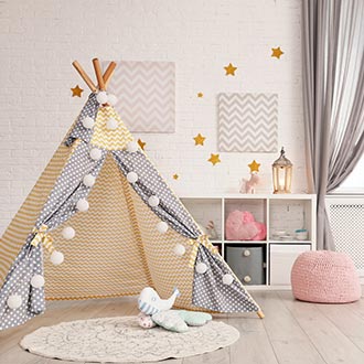 Kinderzimmer im skandinavischen Stil Inspiration für ein gemütliches Kinderzimmer mit Zelt